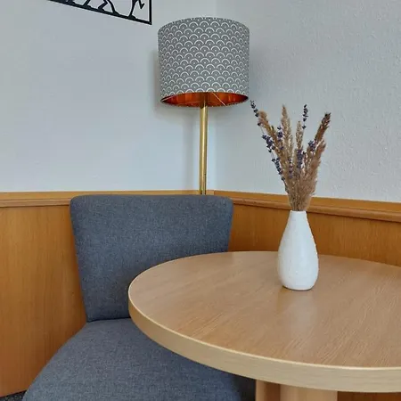 Πανσιόν Zum Poppschen Gut 3*