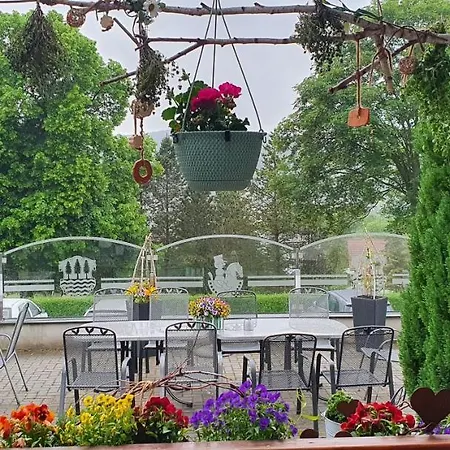 Zum Poppschen Gut 3*