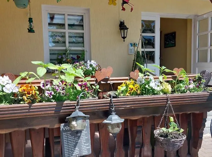 Zum Poppschen Gut 3*